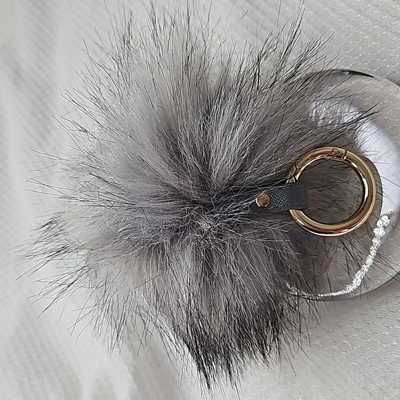 FAUX FUR BALL KEY CHAIN / BAG CHARM IN GREY & BLACK - Picture 5 of 7